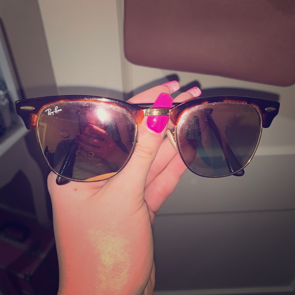 Ray Ban Clubmaster Tortoise Frame
